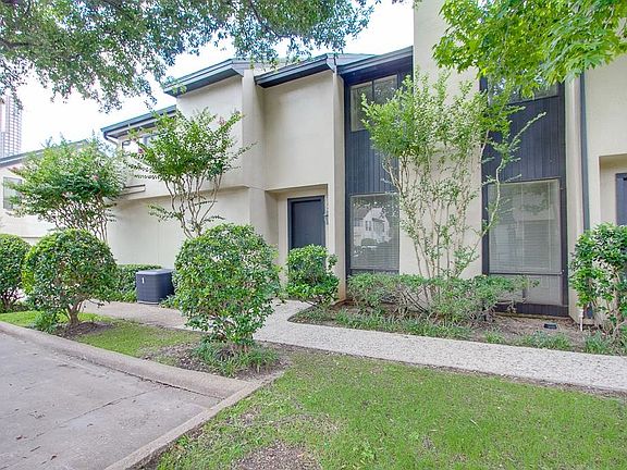 4th image of 1112 Bering Dr APT 54