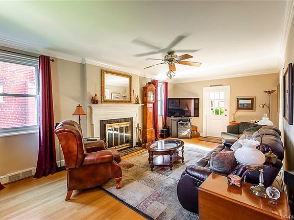 5th image of 3913 Park Ave