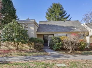 675 Quaker Rd, Chappaqua, NY 10514