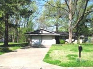1613 Briarwood Dr, Jonesboro, AR 72401