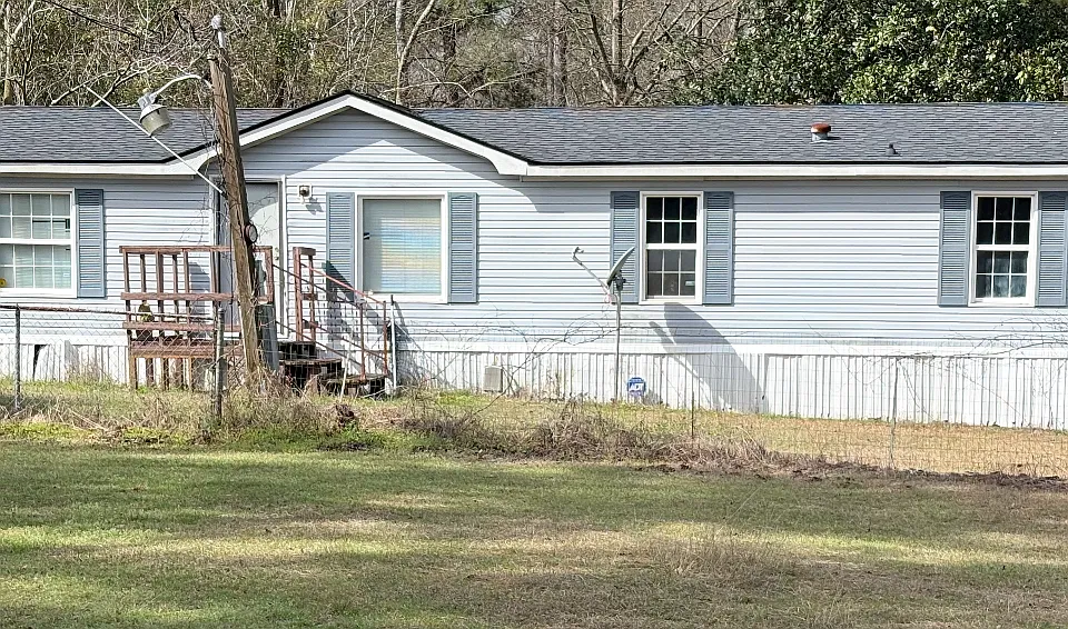 11022 Highway 260