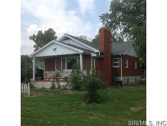 603 Calcari St photo 1