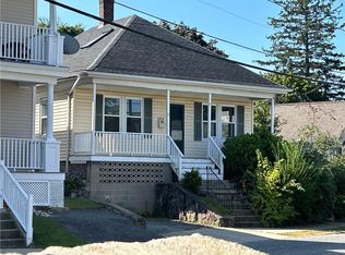 6 Glover St, Providence, RI 02908