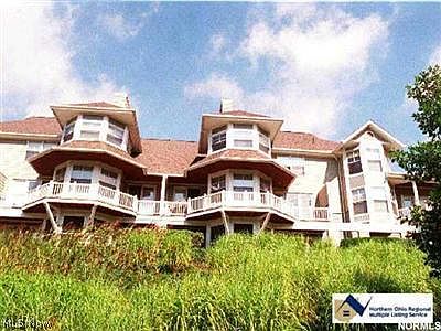 1st image of 3 Shoreby Dr #3