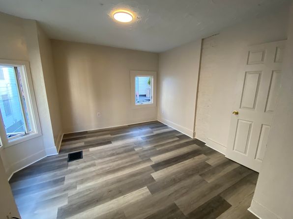 portland-maine-84945363 picture