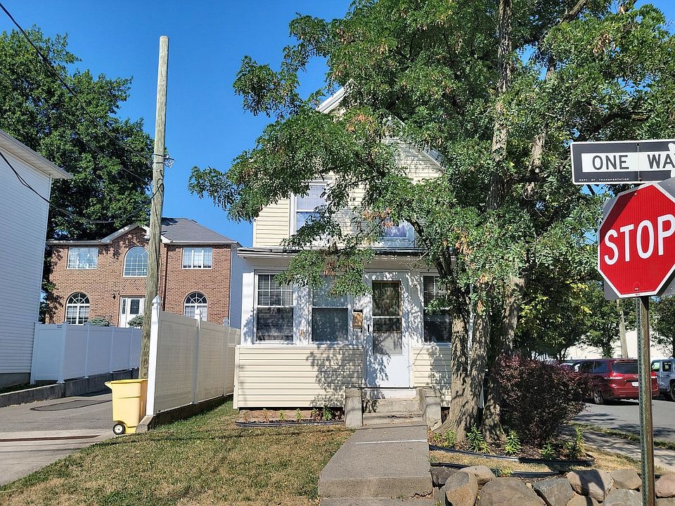 1st image of 183 Yetman Ave