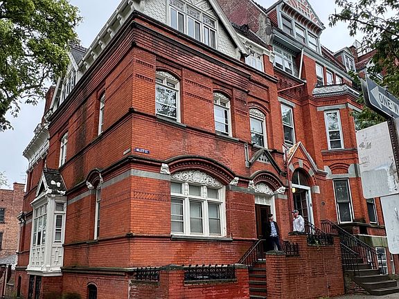 2nd image of 38 Willett St #2