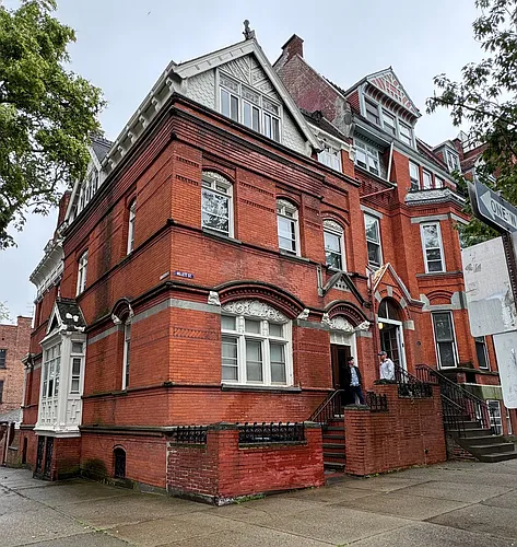 38 Willett St Photo 1