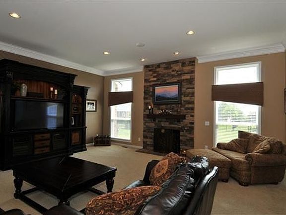 5th image of 2337 Summerwoods Dr