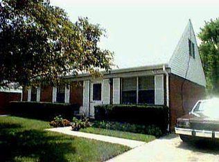 837 W Galbraith Rd, Cincinnati, OH 45231