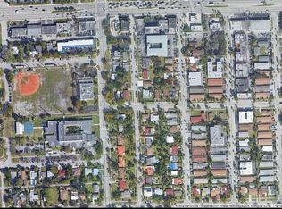 1671 NE 161st St, North Miami Beach, FL 33162