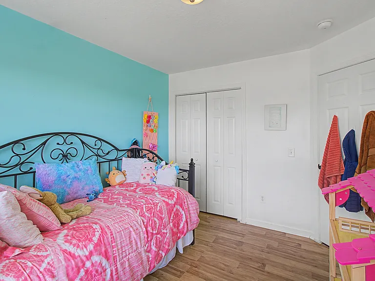 146 Auburn Cir — Photo 14