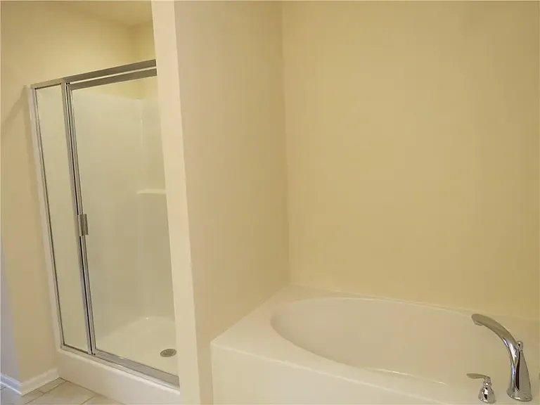 5640 Berney Cir — Photo 7