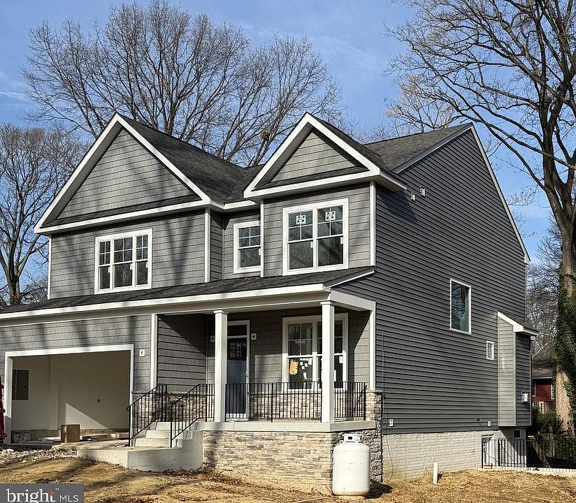 1st image of 1012 Mount Holly Dr