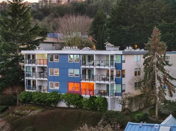 2401 8th Avenue N #103, Seattle, WA 98109