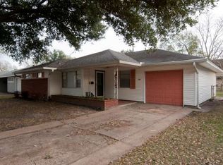 209 W 3rd St, Deer Park, TX 77536