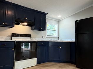 3637 Walhalla Hwy, Six Mile, SC 29682
