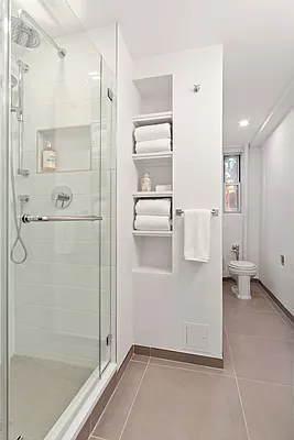 Sold by Compass | media 13