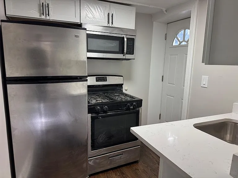 3149 N Springfield Ave — Photo 10