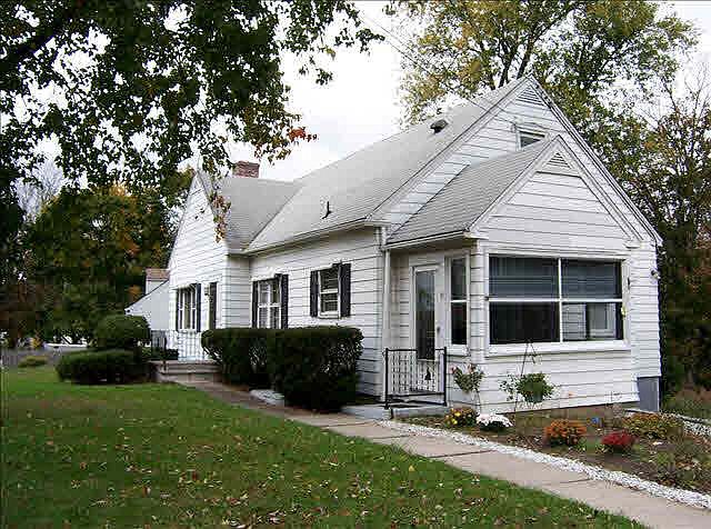 1st image of 81 W Dorsey Ln