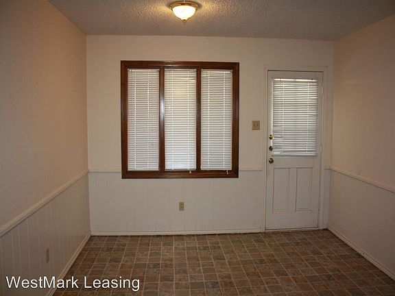 5th image of 7907 Aberdeen Ave Unit A