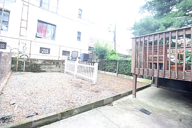 23-19 Steinway Street