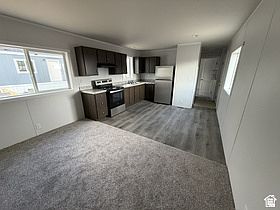 5th image of 425 N Esquire Pkwy #49