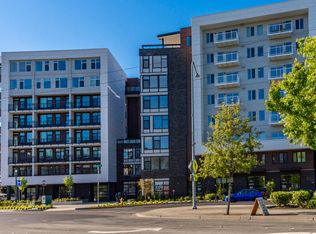 Zephyr on the Park, Redmond, WA 98052