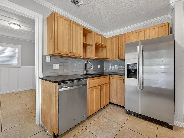 3766 Winfield Ave — Photo 9