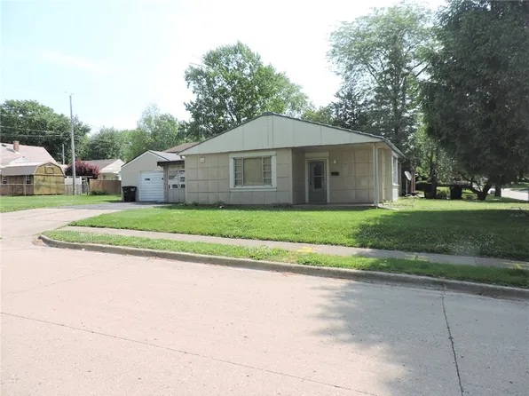 211 Dodge Ave, Danville, IL 61832