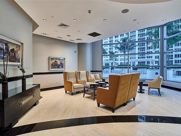 3101 S Ocean Dr — Photo 20