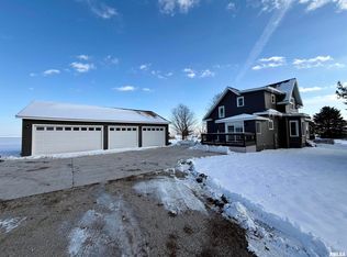 405 234th St, Aledo, IL