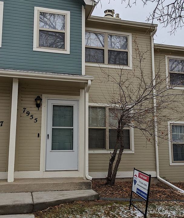 1st image of 7955 Lexington Park Dr