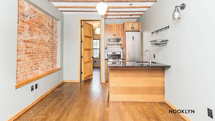 Rented by Nooklyn NYC LLC | media 48