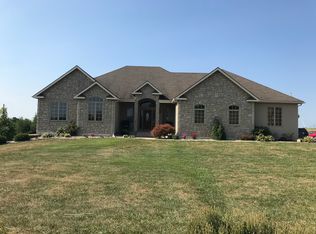 17931 Highview St, Tonganoxie, KS 66086