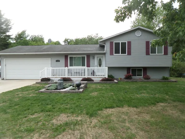 15872 Meadowview Dr, Buchanan, MI 49107