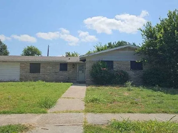 1304 Meadow Dr, Killeen, TX 76549