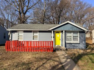 816 S Woodland Ave, Independence, MO 64052