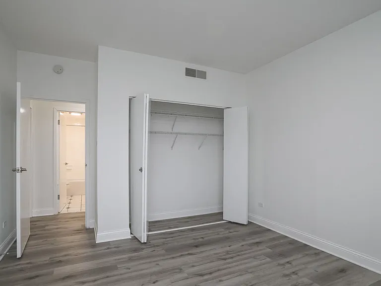 520 S 2nd St — Photo 18