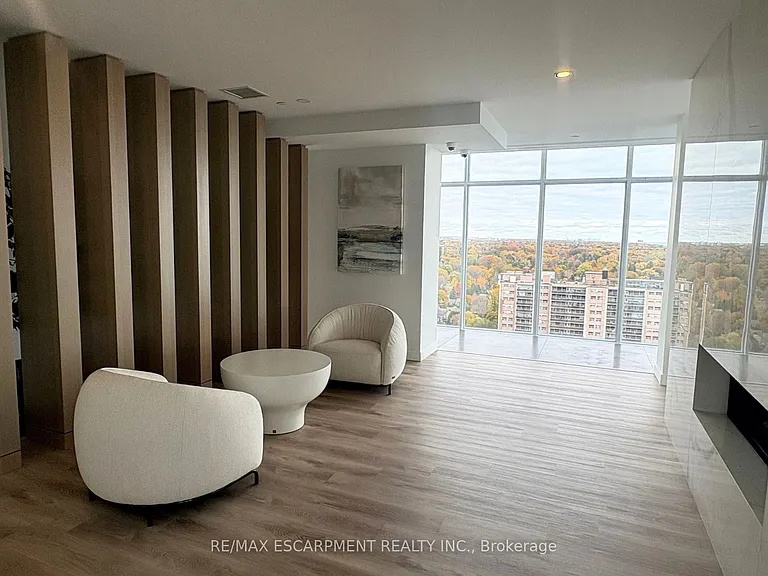 370 Martha St #1503 — Photo 30