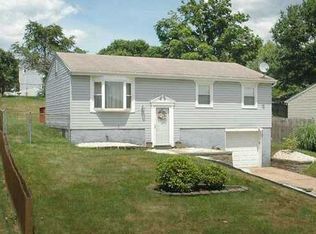102 Cortina Rd, Monroeville, PA 15146