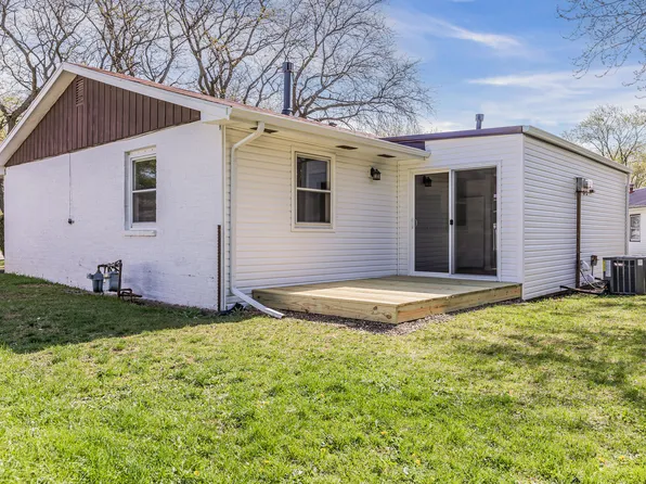 6 Tudor Ct #B, Champaign, IL 61821