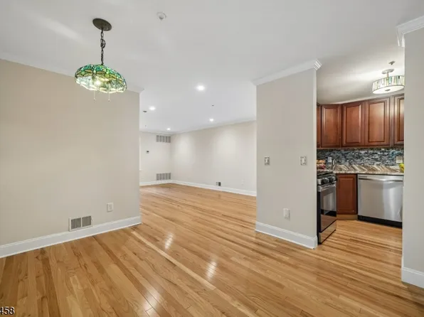 280 Potomac Dr, Bernards Twp., NJ 07920
