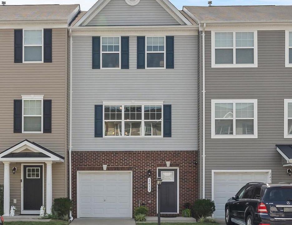 1st image of 2433 Drake Ln