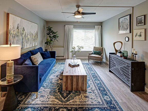 5th image of 1031 Charlela Ln #1027-307