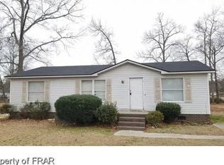 1504 Obannon Dr, Raeford, NC 28376