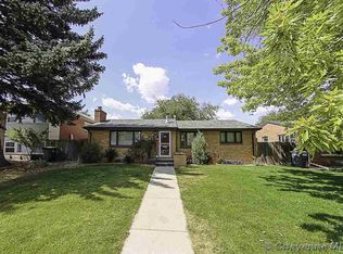 1814 Crook Ave, Cheyenne, WY 82001