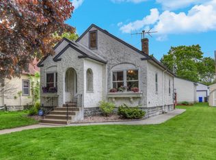 869 Hall Ave, Saint Paul, MN 55107