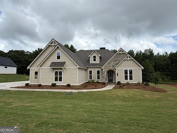 2nd image of 133 Woodford Dr
