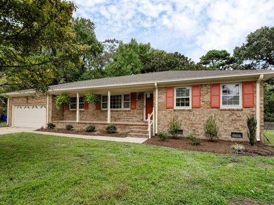 932 N Hilltop Rd, Virginia Beach, VA, 23454
